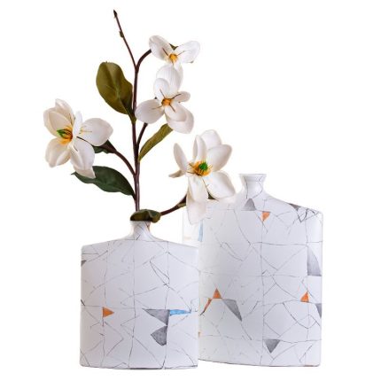 Nordic Modern Simple Glaze Hand Made White Ceramic Dry Flower Vase For Office Decor