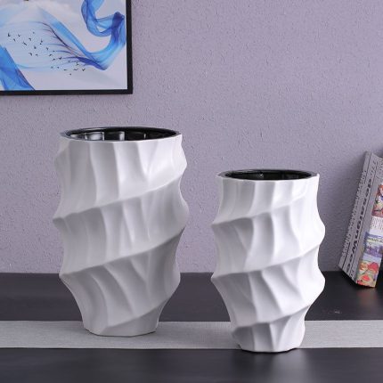 Irregularity Paper Folding Whirlwind Gear White Custom Made Ceramic Vase Bottle Art Decoration