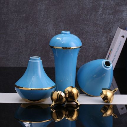 New Chinese Style Creative Jingdezhen Blue Gilded Ceramic Decoration Vase For Hallway
